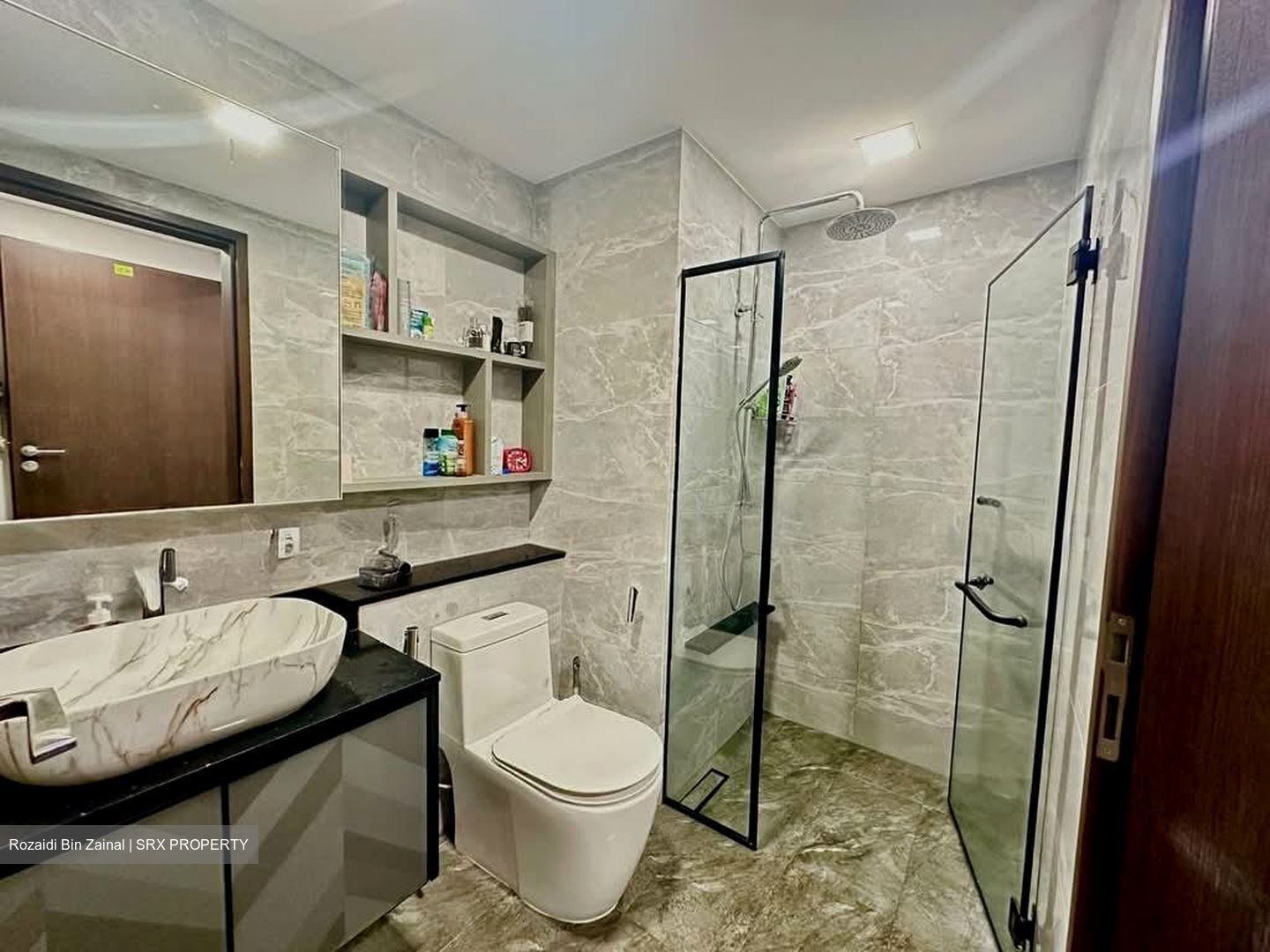 The Brownstone (D27), Condominium #574790041